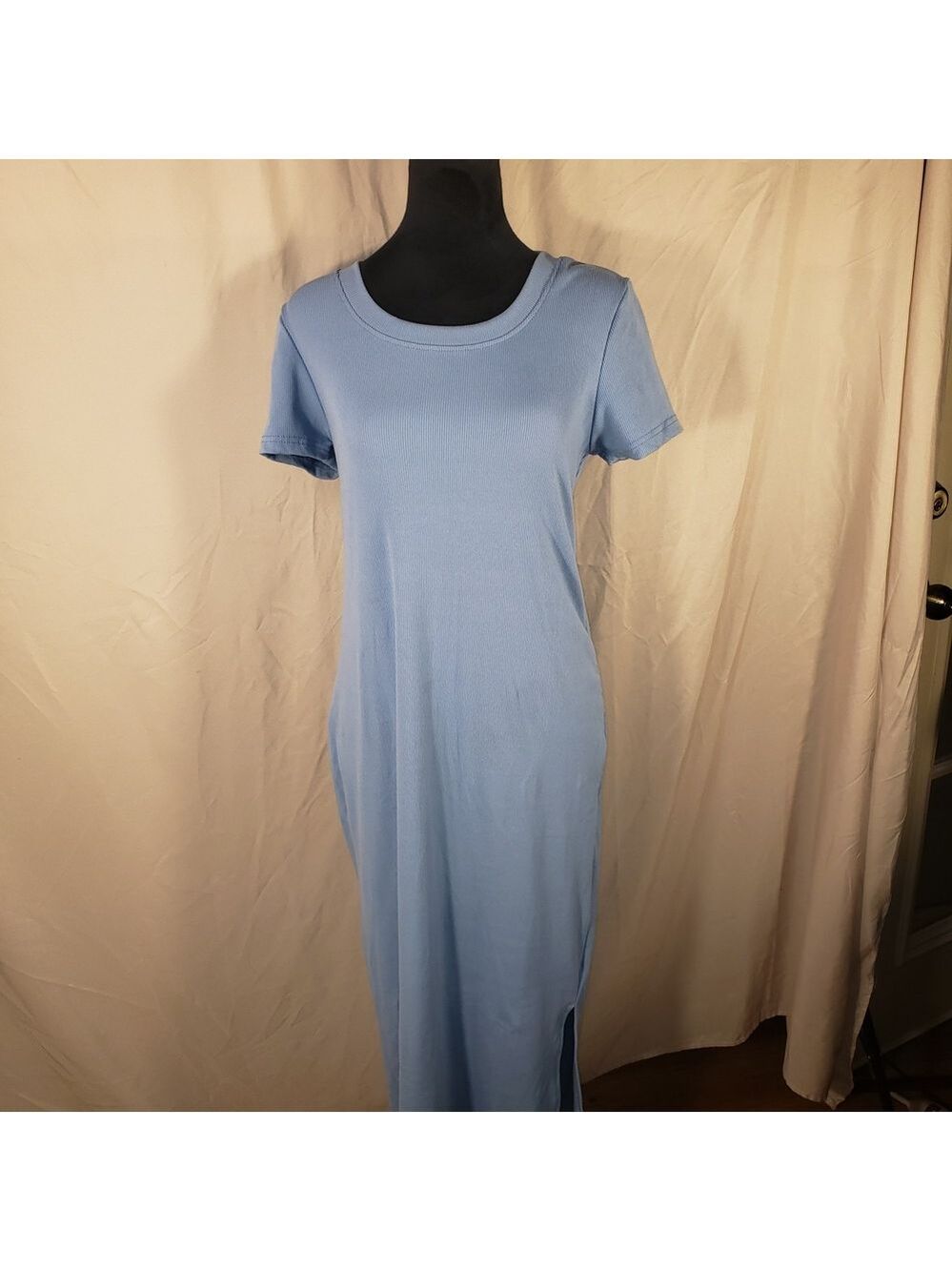 Real Essentials Chic Light Blue Ribbed Maxi Dress - M
